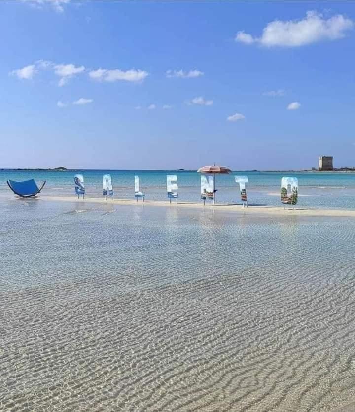 Villa Delle Stelle Con Piscina Леверано Екстериор снимка